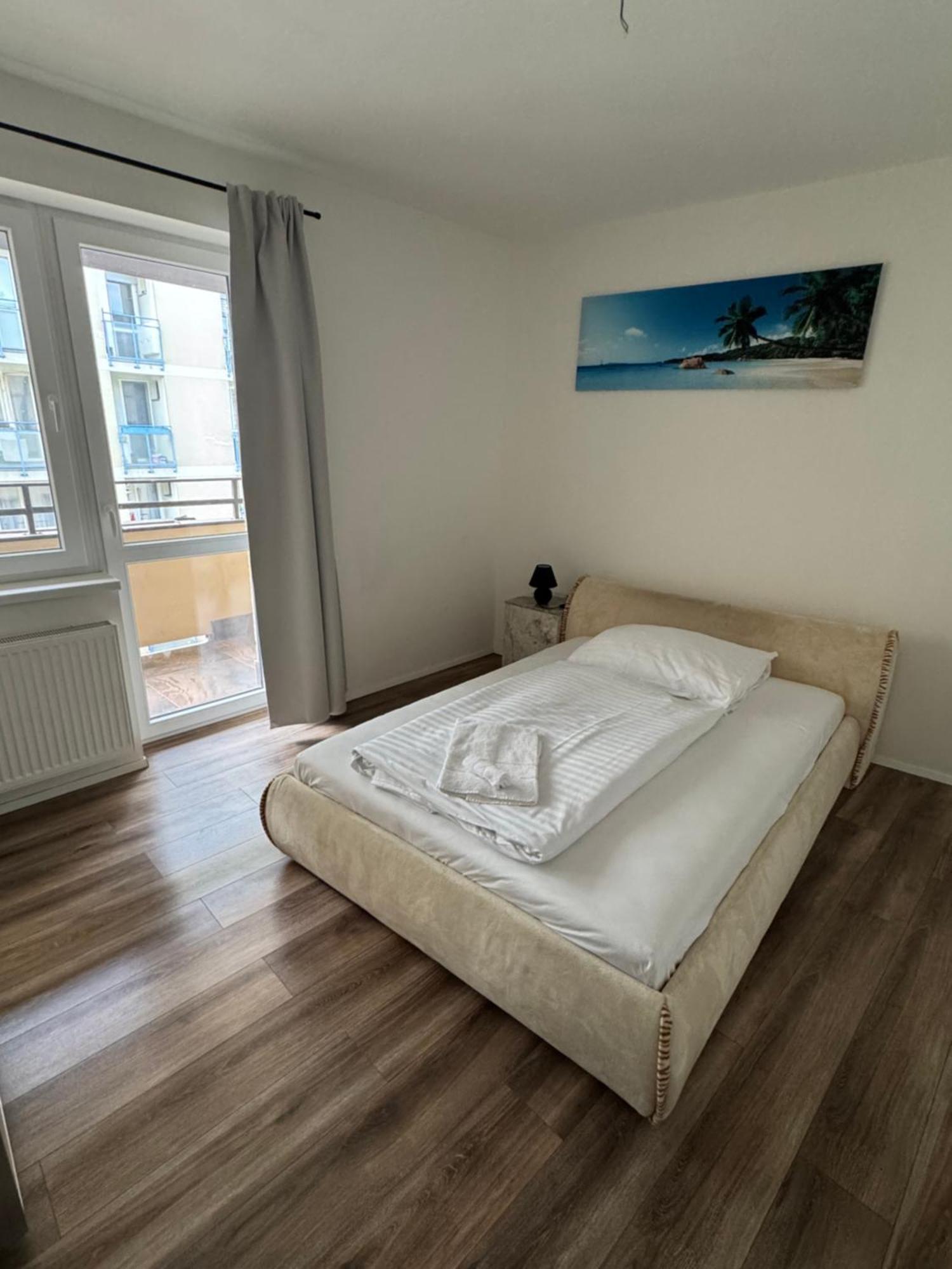 Medena Apartment Old Town With Free Parking Bratislava Extérieur photo